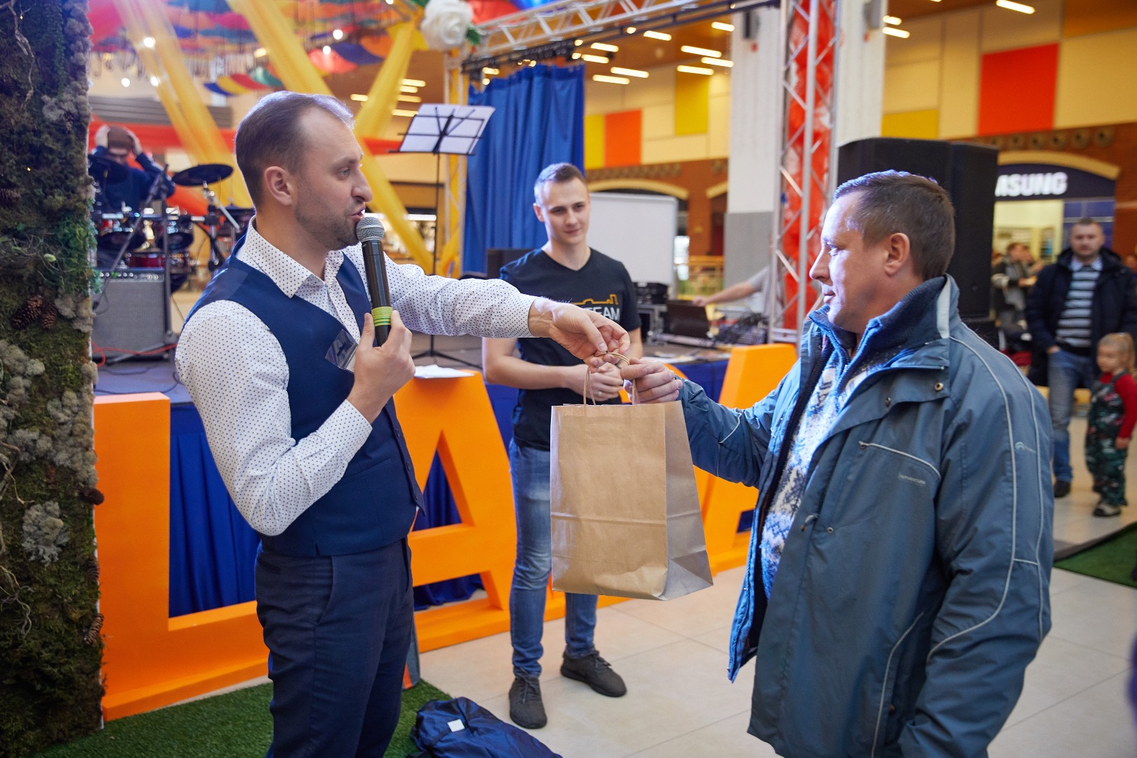 Презентация LADA XRAY Cross